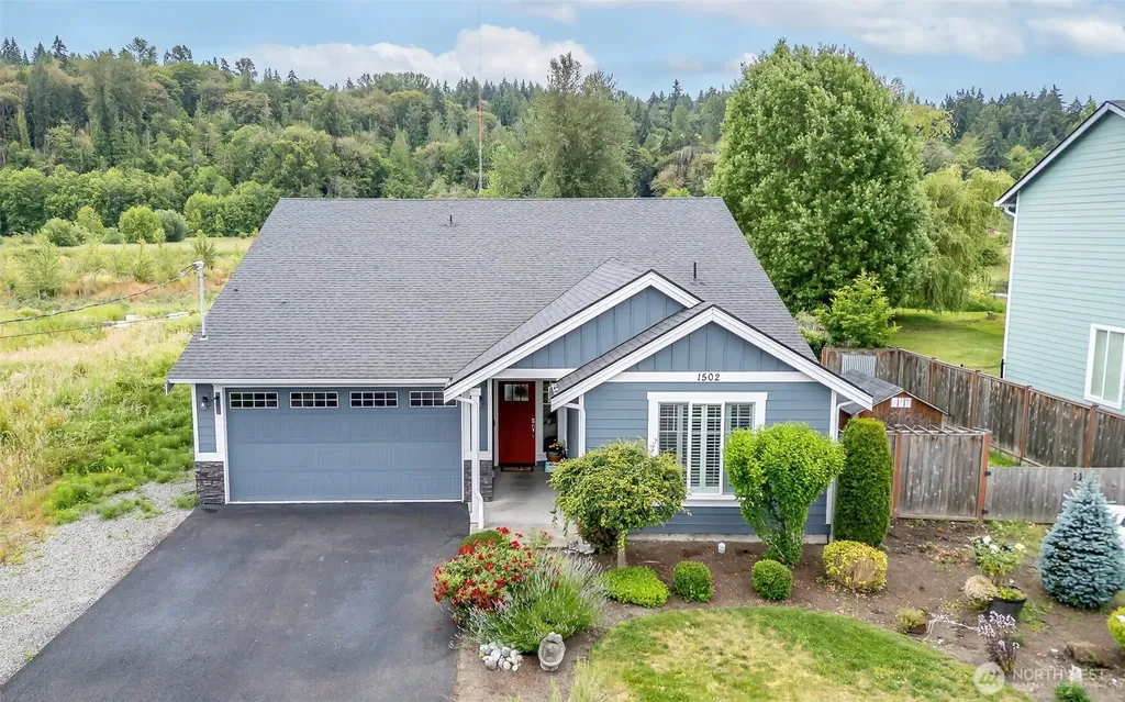 1502 12th Avenue SE Puyallup WA 98372