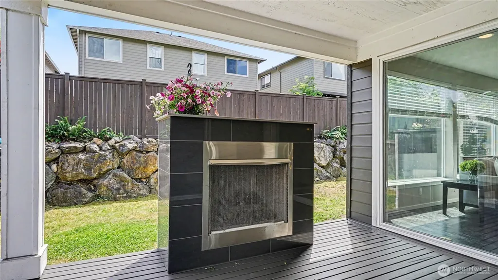 24045 SE 258th Way Maple Valley WA 98038