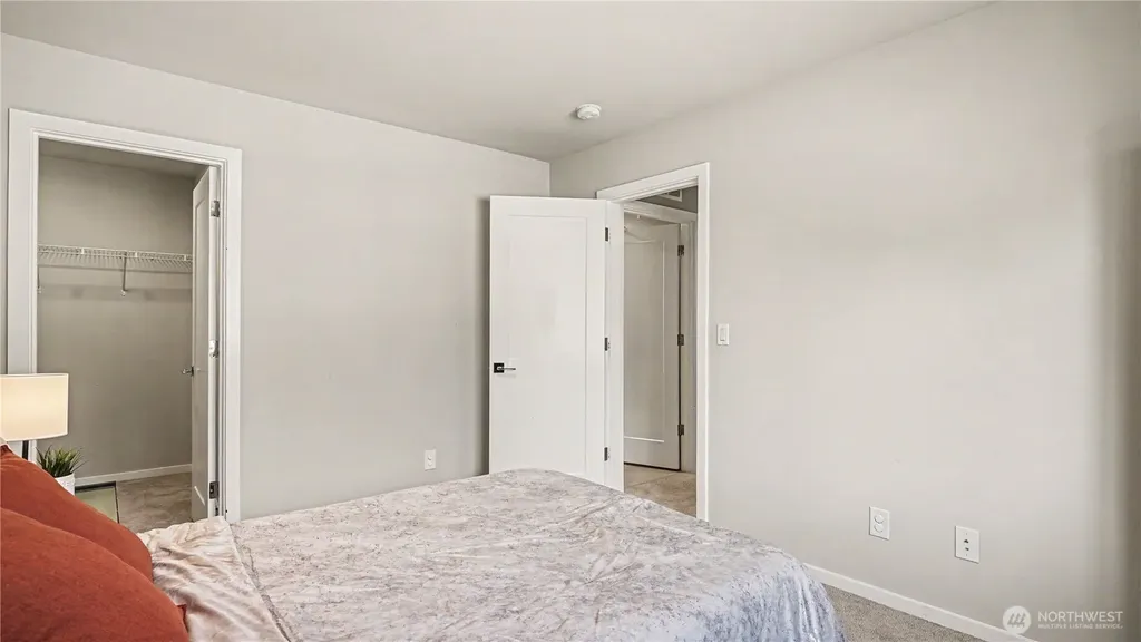 24045 SE 258th Way Maple Valley WA 98038
