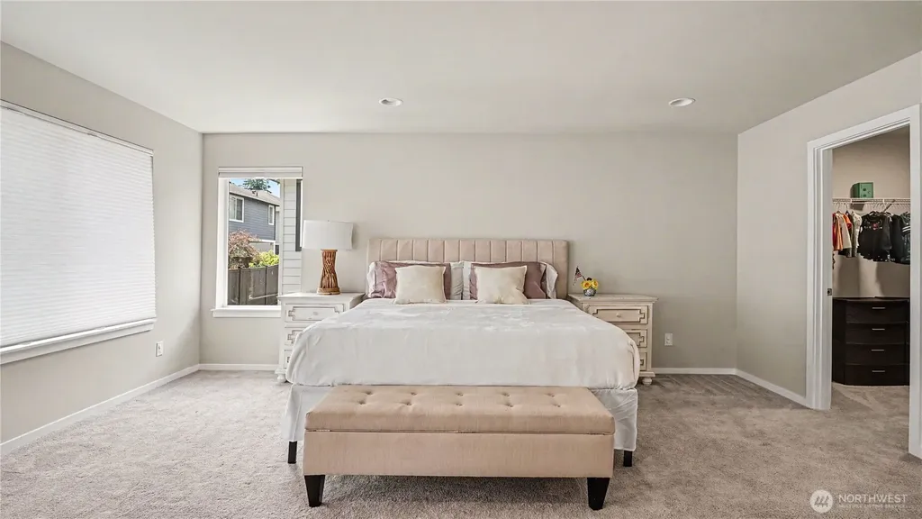 24045 SE 258th Way Maple Valley WA 98038