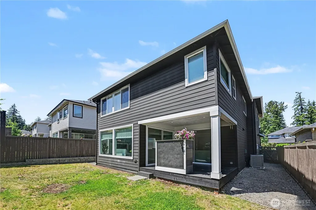 24045 SE 258th Way Maple Valley WA 98038