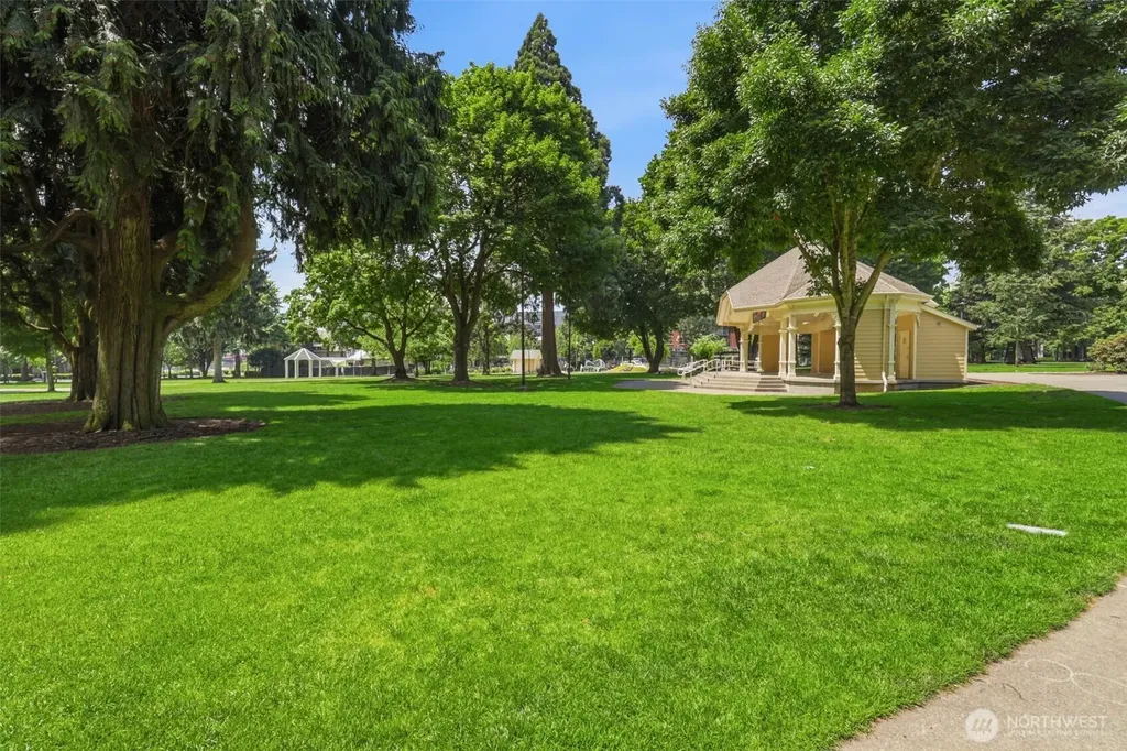 701 Columbia Street Vancouver WA 98660