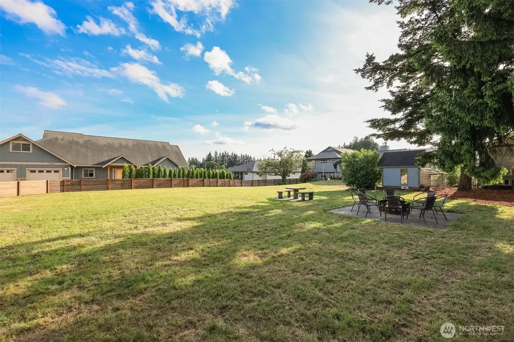 8808 Line Road Lynden WA 98264