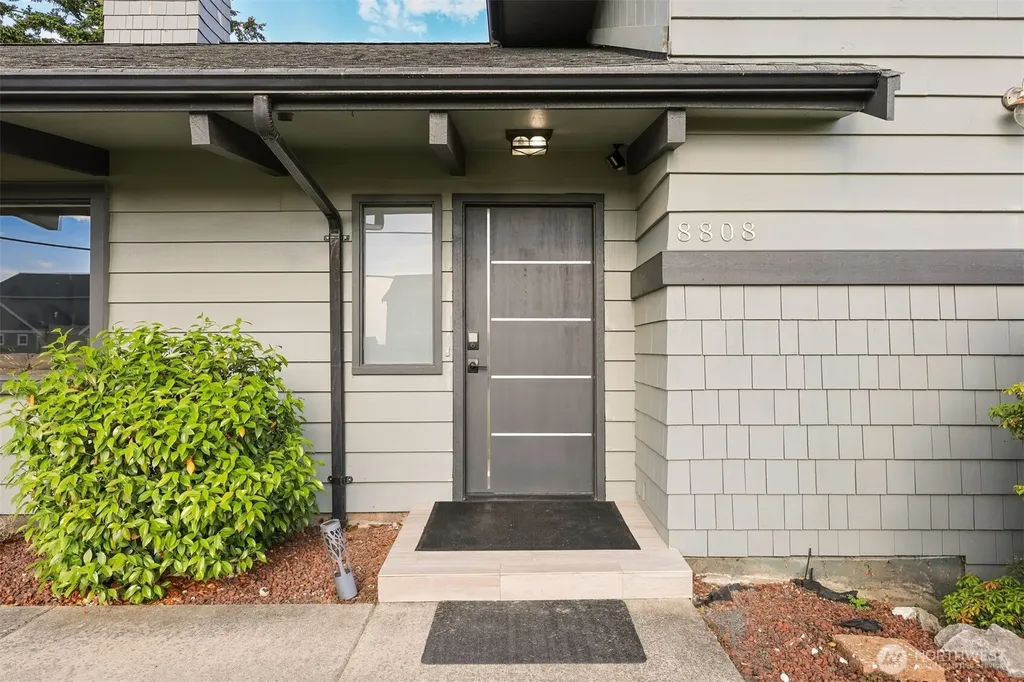 8808 Line Road Lynden WA 98264