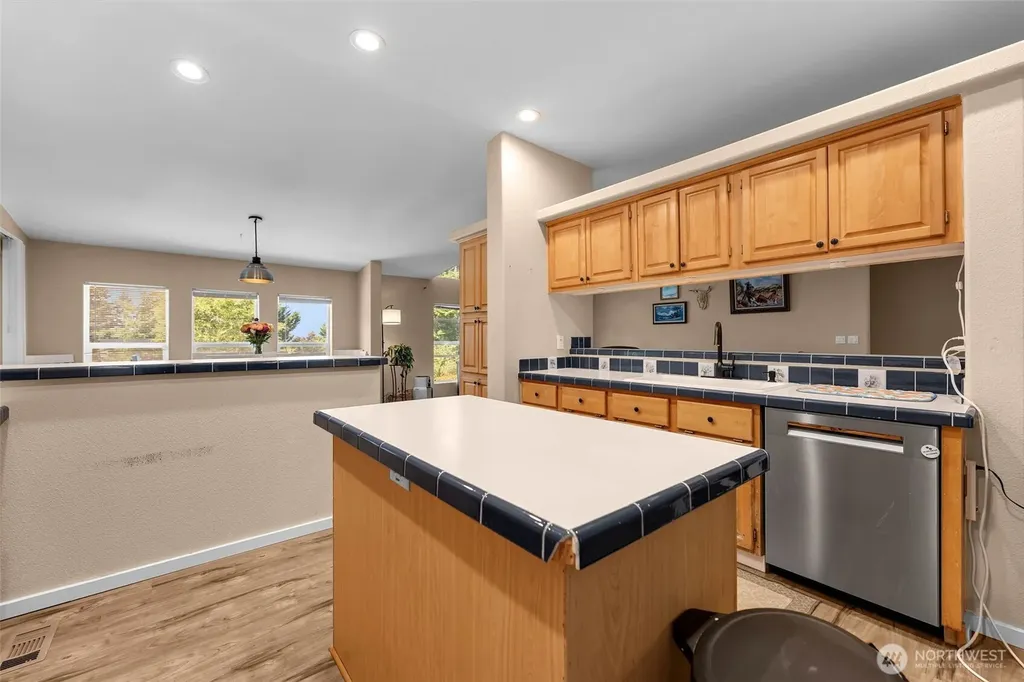 161 Rogers Road Kalama WA 98625