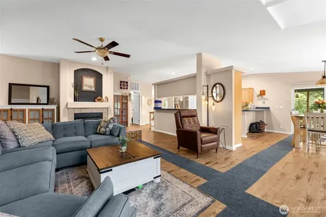 161 Rogers Road Kalama WA 98625