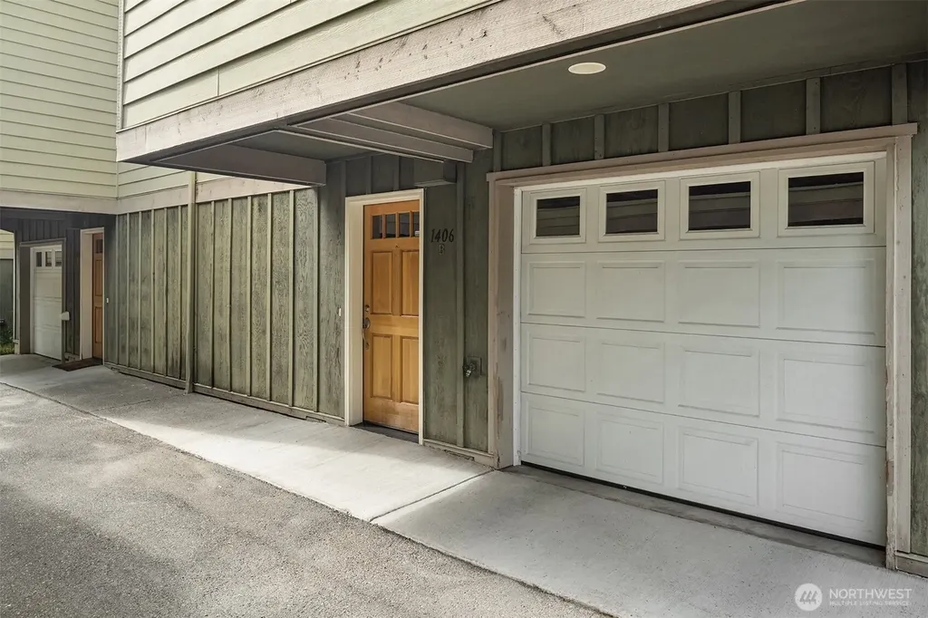 1406 N Northgate Way Seattle WA 98133