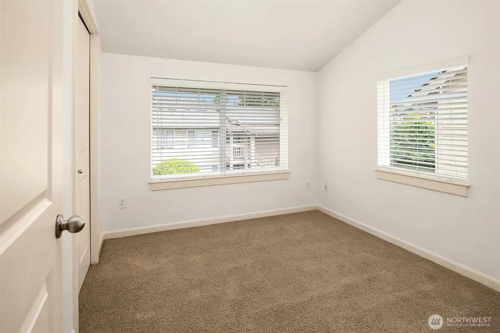 1406 N Northgate Way Seattle WA 98133