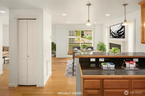 1406 N Northgate Way Seattle WA 98133