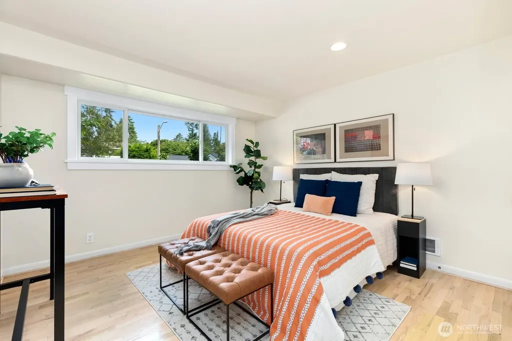 9348 32nd Avenue SW Seattle WA 98126