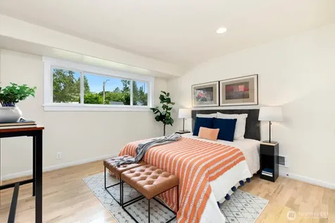 9348 32nd Avenue SW Seattle WA 98126