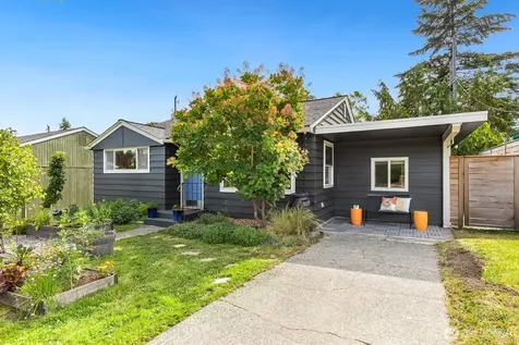 9348 32nd Avenue SW Seattle WA 98126