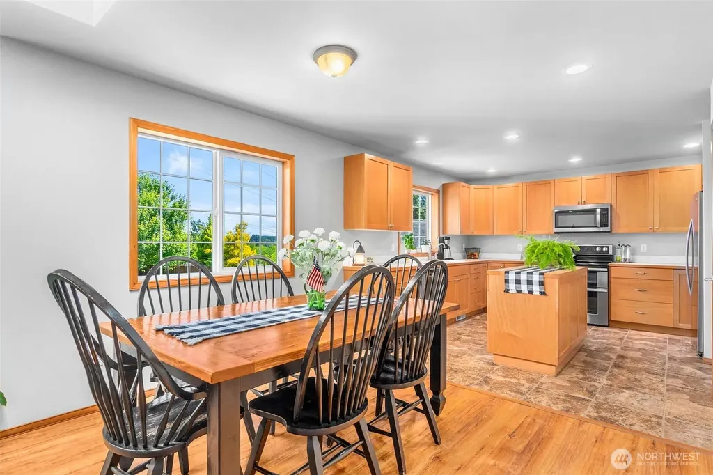 5 N Sunrise Drive Montesano WA 98563