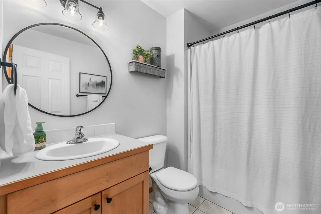 5 N Sunrise Drive Montesano WA 98563