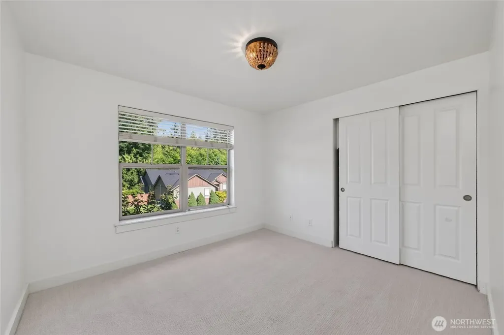 1205 Birch Falls Drive Bellingham WA 98229