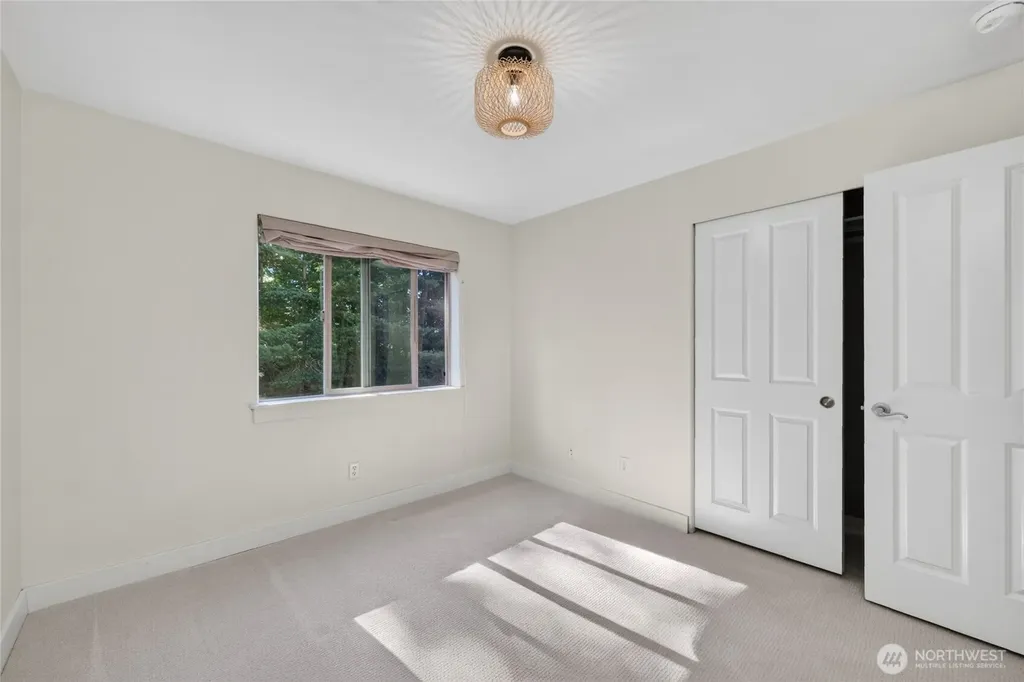 1205 Birch Falls Drive Bellingham WA 98229