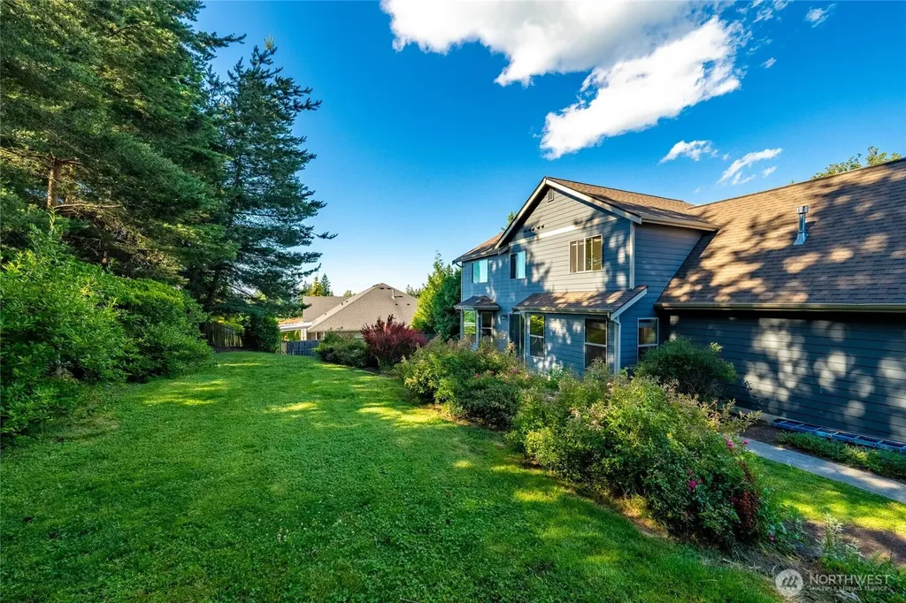 1205 Birch Falls Drive Bellingham WA 98229