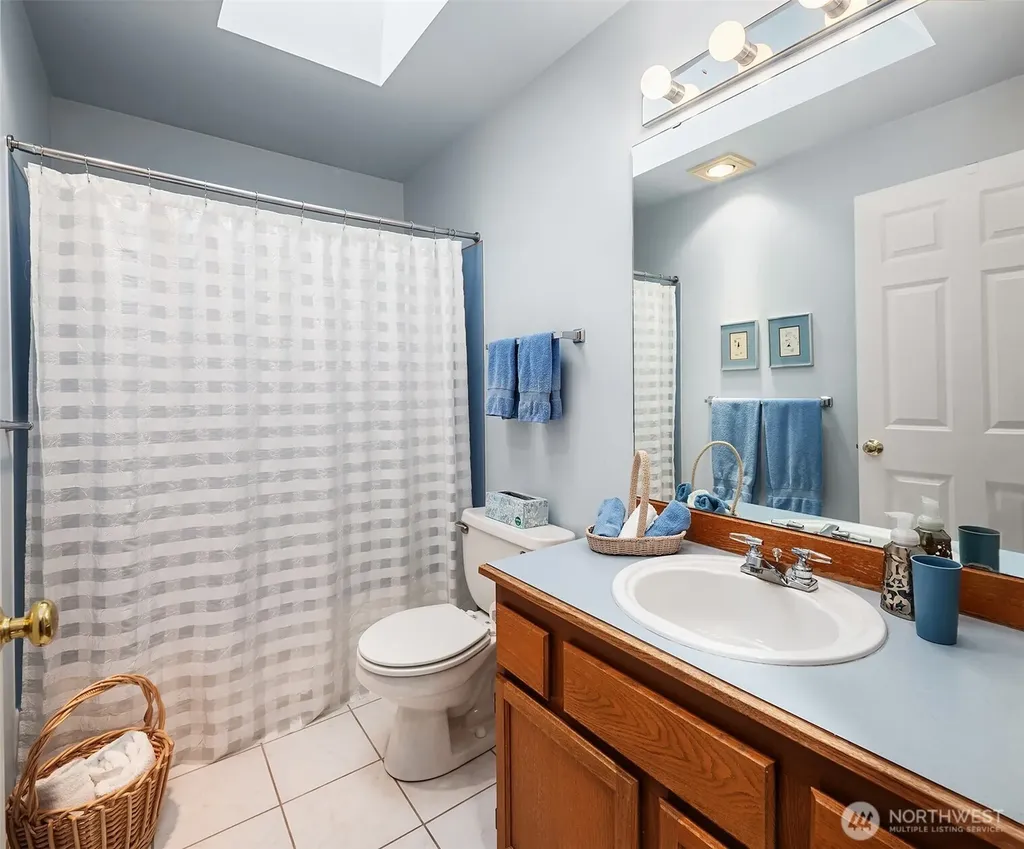 3121 206th Place SW Lynnwood WA 98036