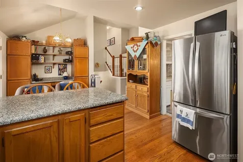 3121 206th Place SW Lynnwood WA 98036