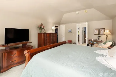 3121 206th Place SW Lynnwood WA 98036