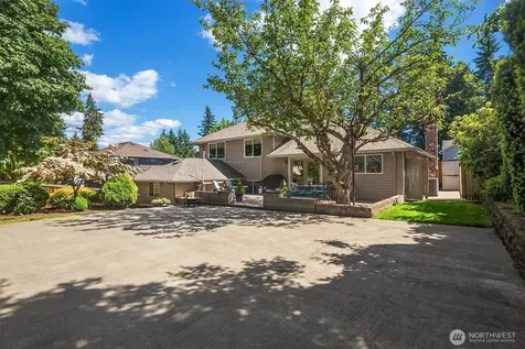 3121 206th Place SW Lynnwood WA 98036