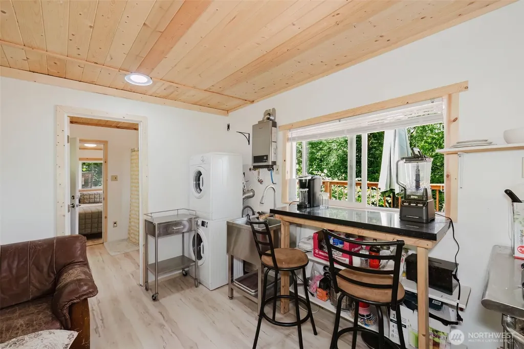 200 E Cove Drive Belfair WA 98528