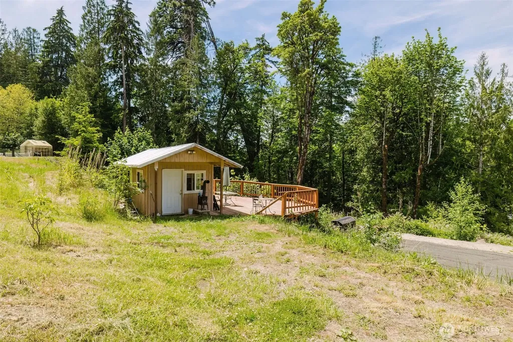 200 E Cove Drive Belfair WA 98528