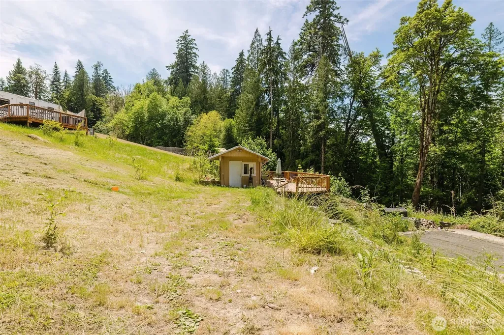 200 E Cove Drive Belfair WA 98528