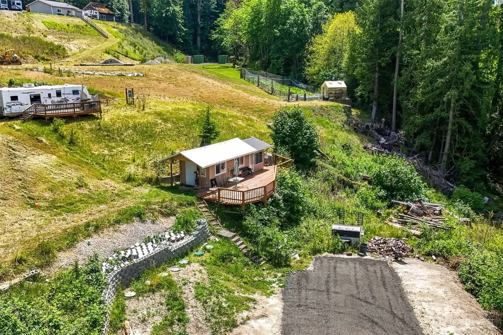 200 E Cove Drive Belfair WA 98528