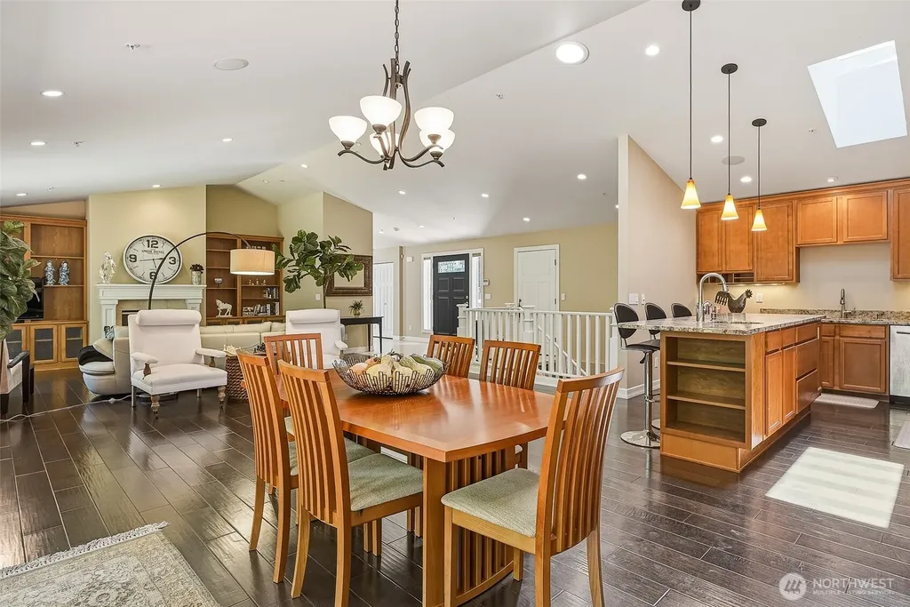 1226 NE Ballinger Place Shoreline WA 98155