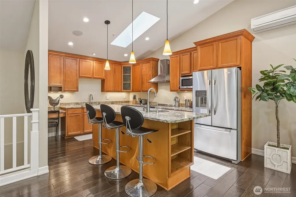 1226 NE Ballinger Place Shoreline WA 98155