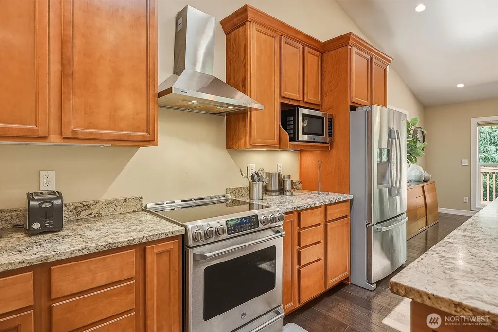 1226 NE Ballinger Place Shoreline WA 98155