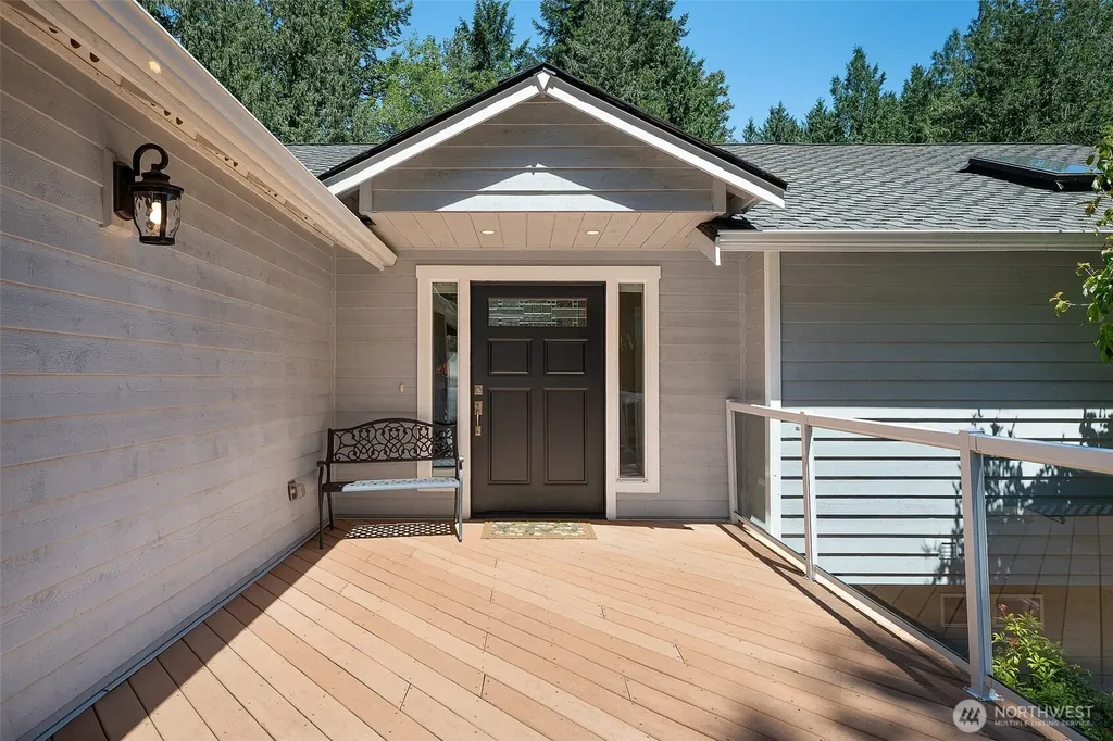 1226 NE Ballinger Place Shoreline WA 98155