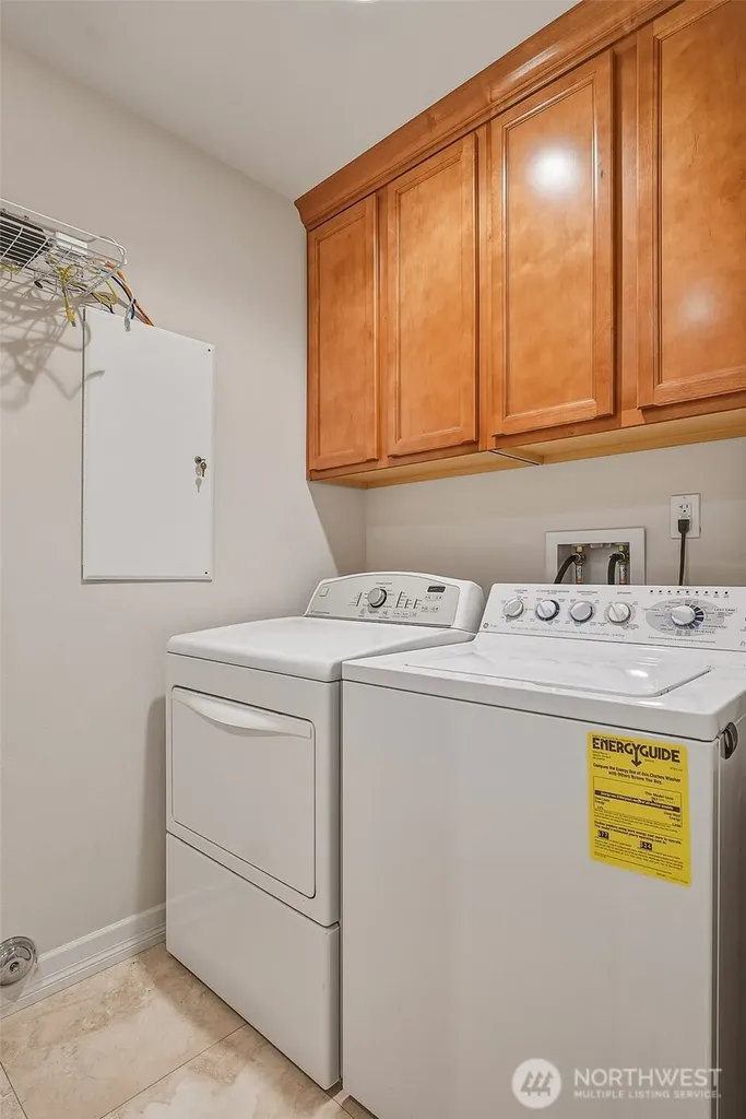 1226 NE Ballinger Place Shoreline WA 98155