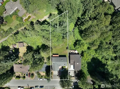 1226 NE Ballinger Place Shoreline WA 98155