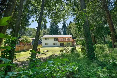 1226 NE Ballinger Place Shoreline WA 98155