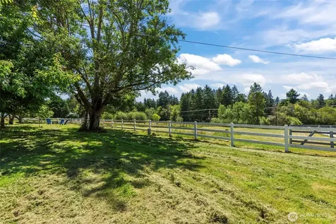 14623 66th Avenue E Puyallup WA 98375
