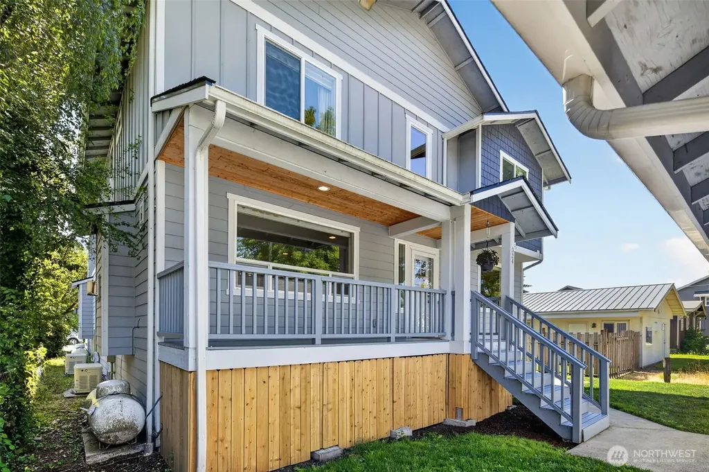 324 E 2nd Street North Bend WA 98045