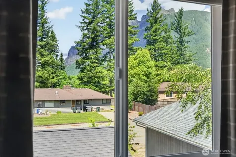 324 E 2nd Street North Bend WA 98045