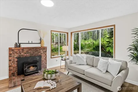 42723 SE 175th Place North Bend WA 98045