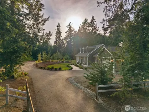 7077 NE Ridge Lane Bainbridge Island WA 98110