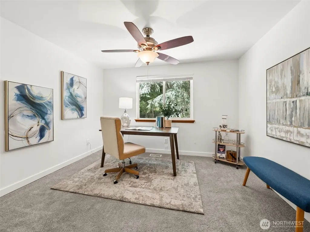 3815 47th Street NW Gig Harbor WA 98335