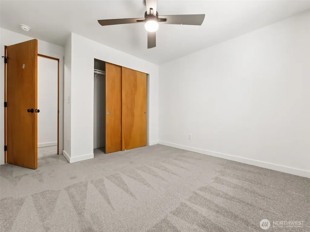 3815 47th Street NW Gig Harbor WA 98335