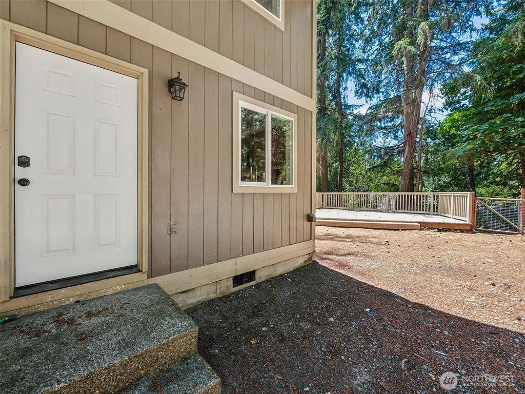 3815 47th Street NW Gig Harbor WA 98335