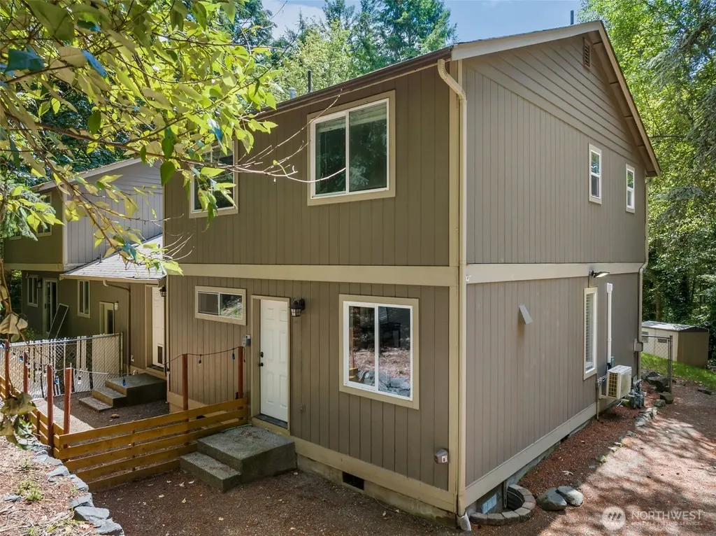 3815 47th Street NW Gig Harbor WA 98335