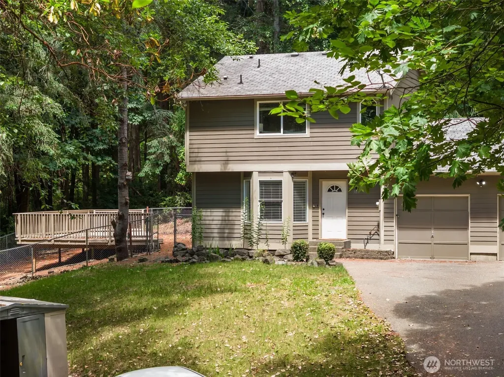 3815 47th Street NW Gig Harbor WA 98335