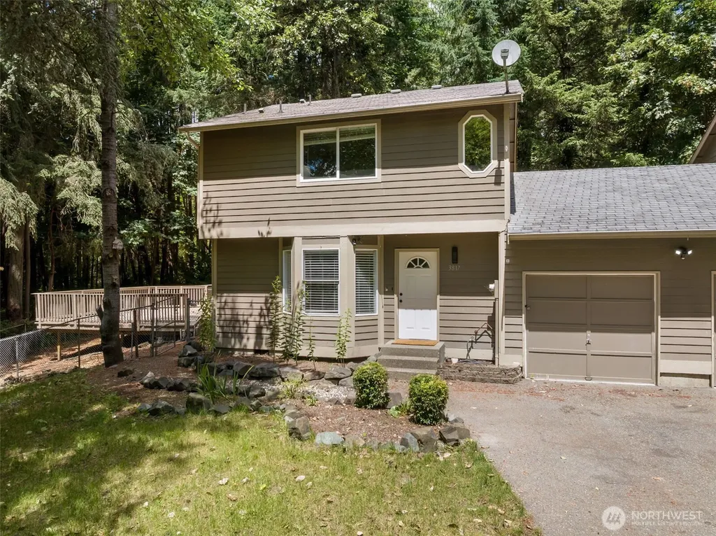3815 47th Street NW Gig Harbor WA 98335