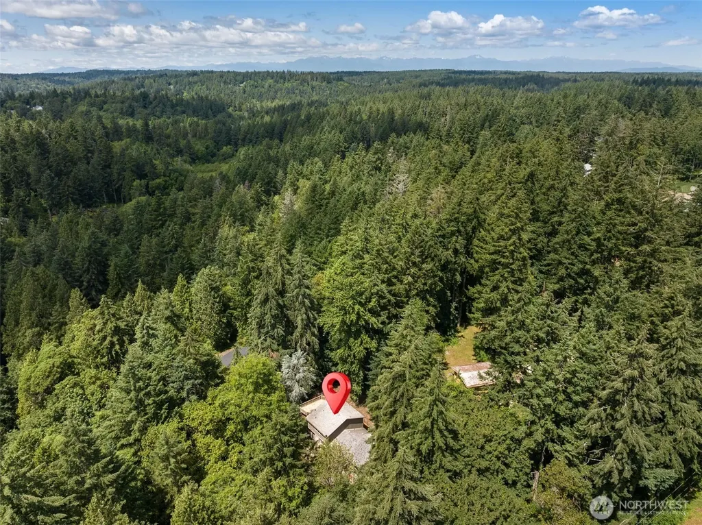 3815 47th Street NW Gig Harbor WA 98335