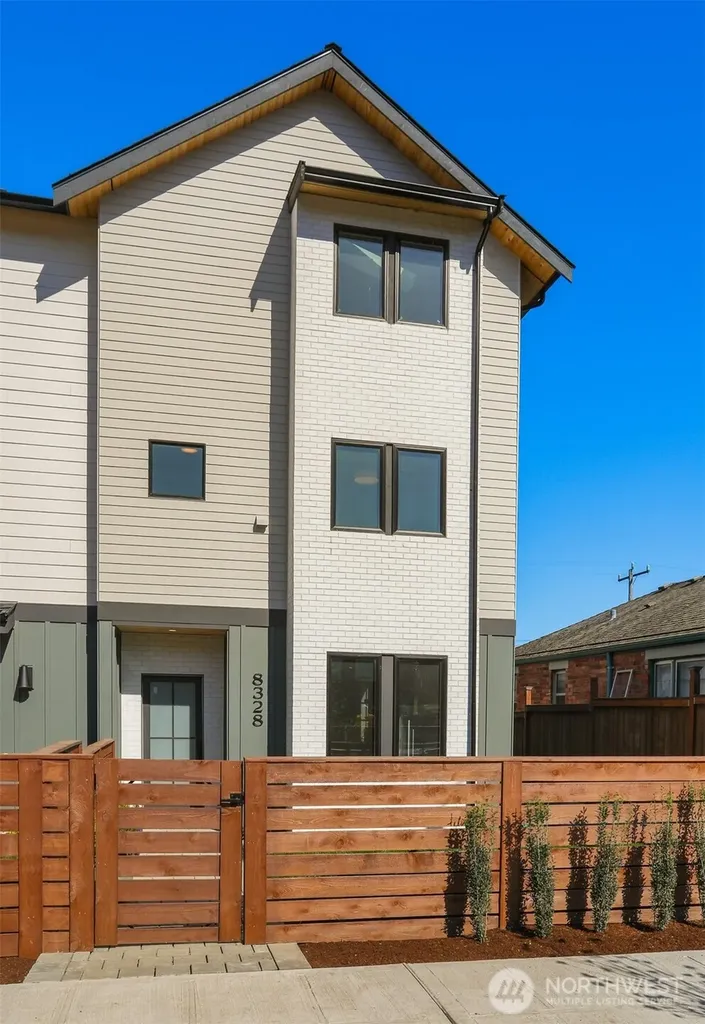 8328 24th Avenue NW Seattle WA 98117