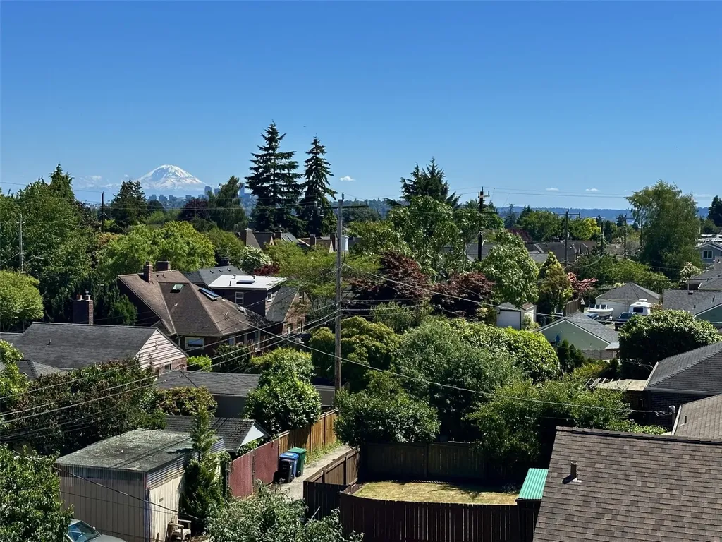 8328 24th Avenue NW Seattle WA 98117